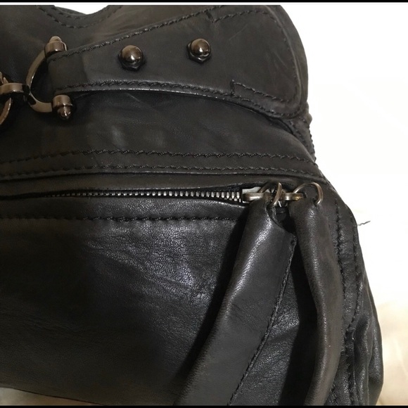 *SOLD* NEW Givenchy Bettina Lambskin - Picture 3 of 8